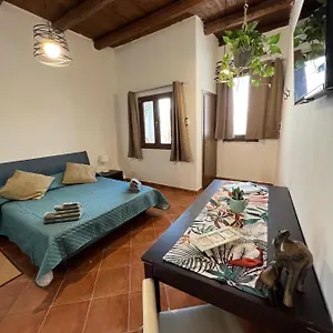  Maison d'hôtes Vicolo Del Vento Stanza Scirocco
